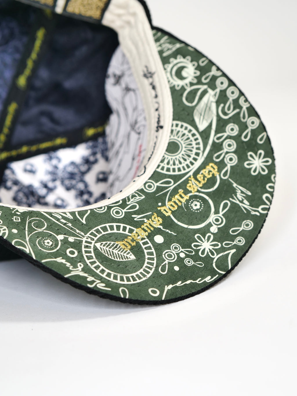 OG LB: Live Boundlessly Snapback (Classics: Black/Yellow)