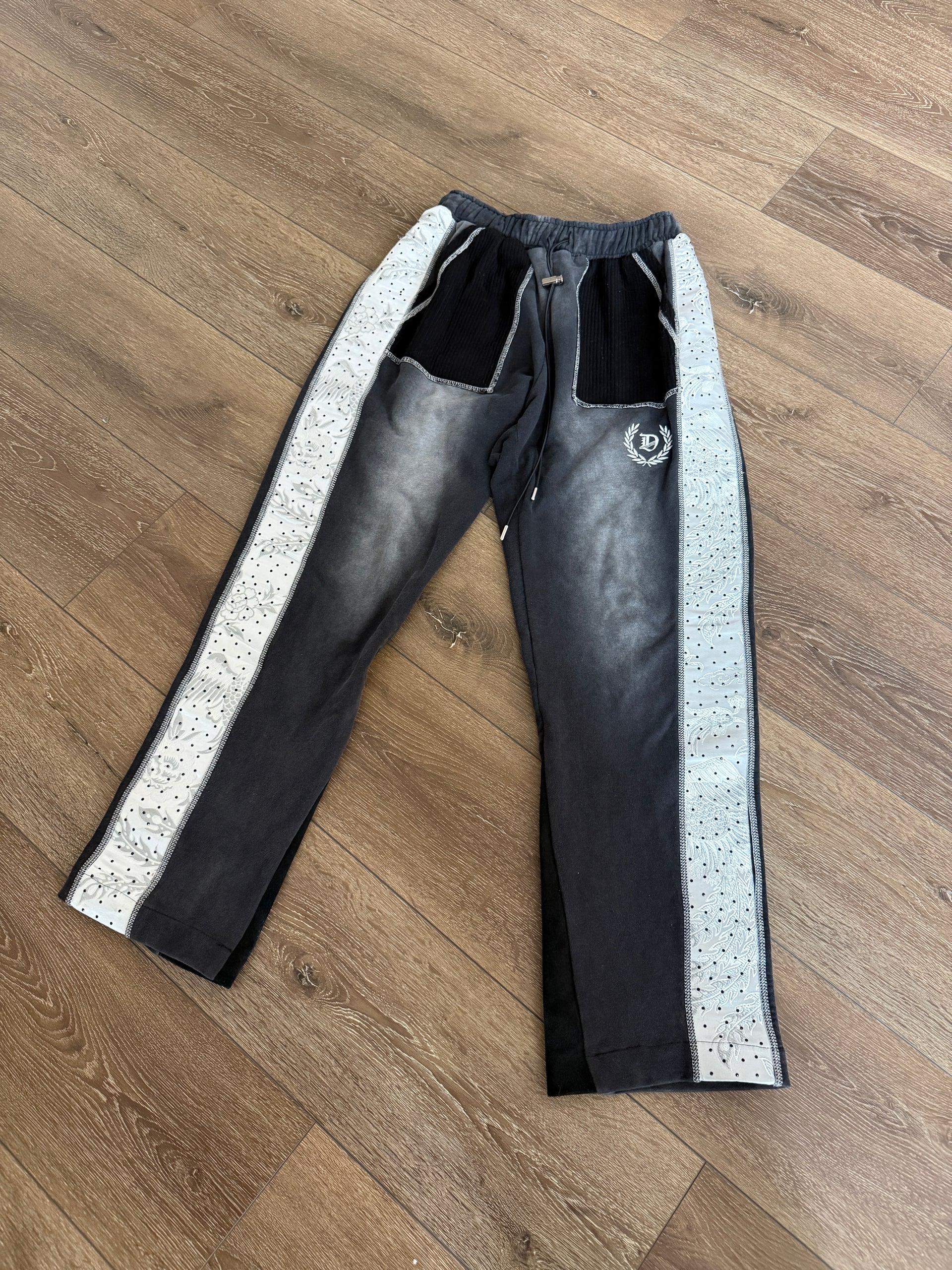 Heavyweight Dyed Sweats (Black Charcoal/White)