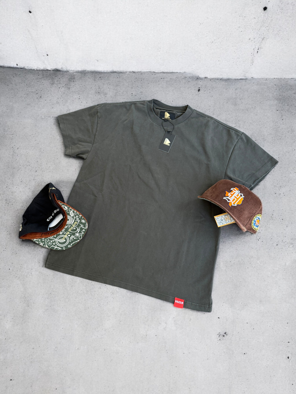 Heavyweight Drop Shoulder Tee (400 GSM - Dark Green)