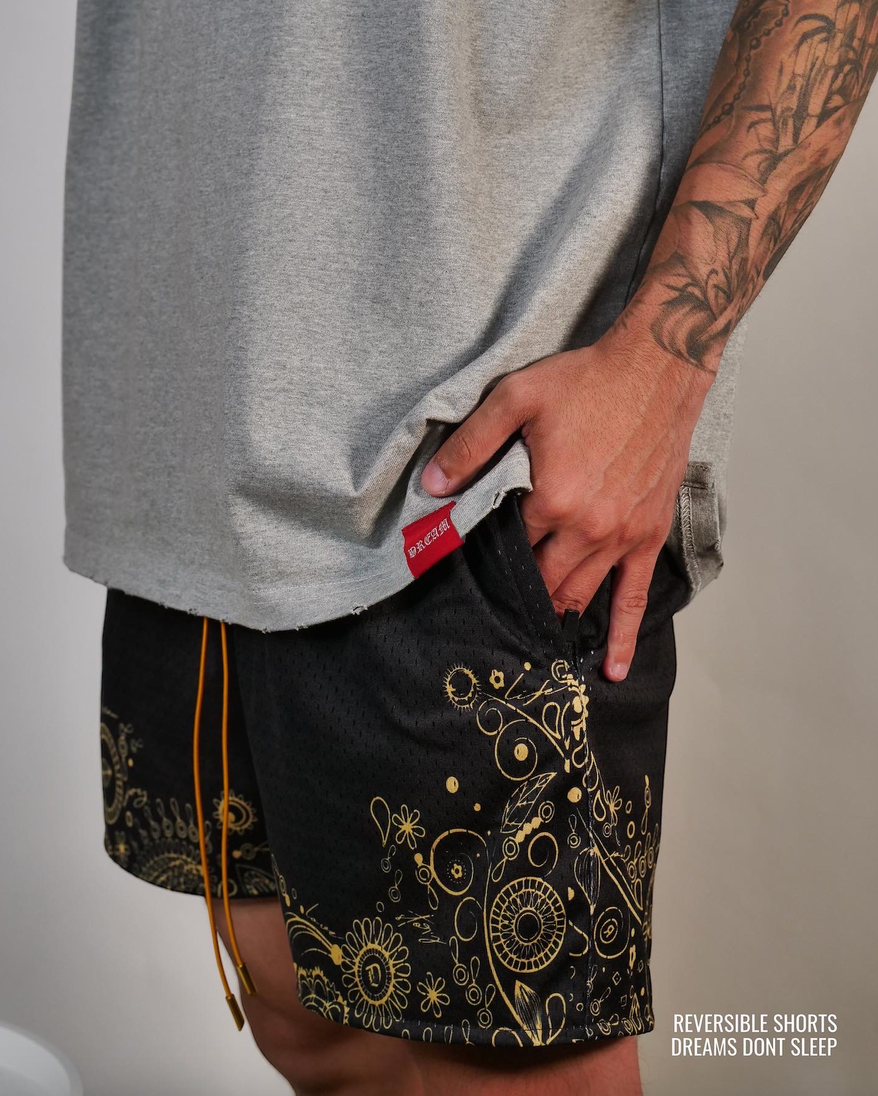 Reversible Shorts (Black/Gold)